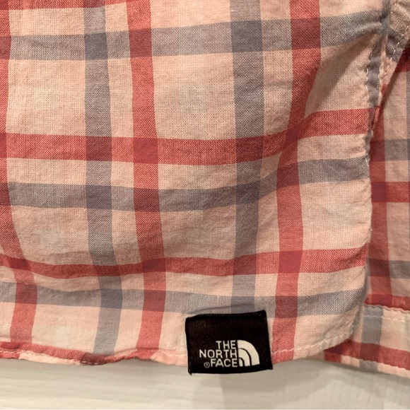 NORTH FACE pink plaid partial button down top. size XS - Picture 5 of 5
